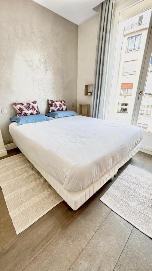 Luxurious 2 Bedrooms Apartment, 30 Meter From Leilighet Nice